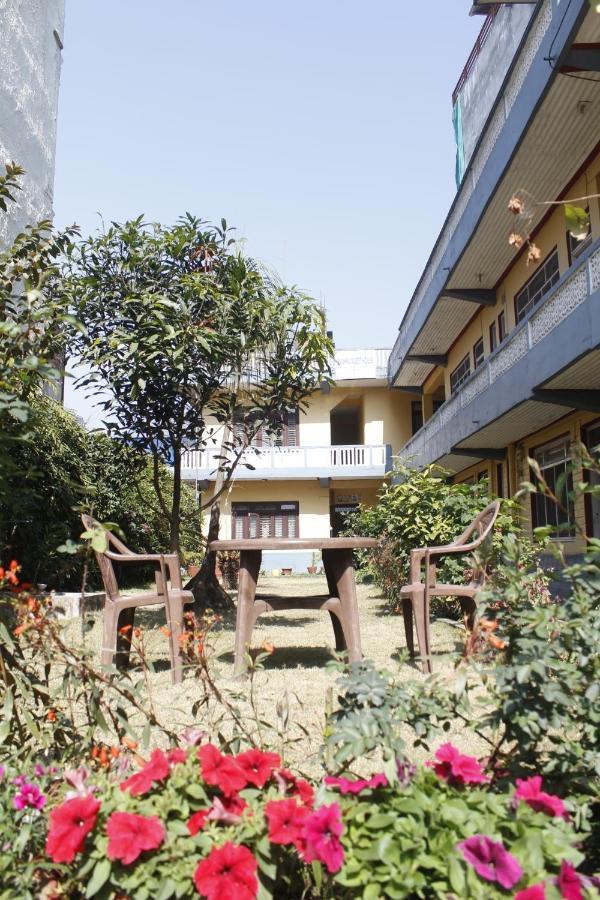 Pushpa Guest House Pókhara Exteriér fotografie